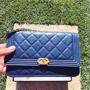 Brand new Chanel Wallet on Chain